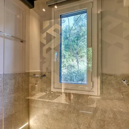 Stunning Lefkada - 2 Bedrooms - Souyadora - Infinty Pool - Far Reaching Sea Views