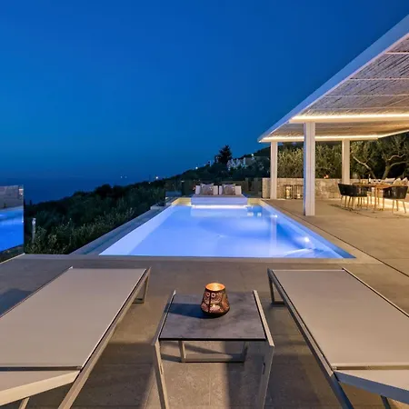 Villa Stunning Lefkada - 2 Bedrooms - Souyadora - Infinty Pool - Far Reaching Sea Views
