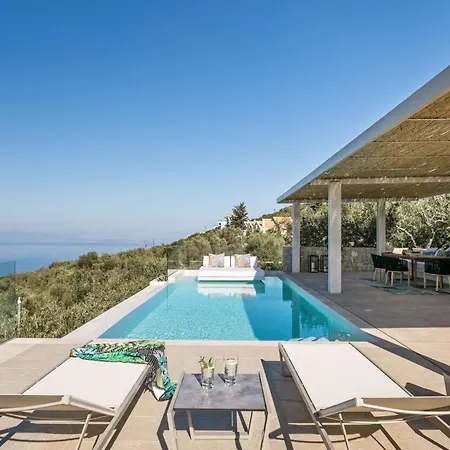 Villa Stunning Lefkada - 2 Bedrooms - Souyadora - Infinty Pool - Far Reaching Sea Views Tsoukaladhes