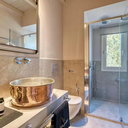 Villa Stunning Lefkada - 2 Bedrooms - Souyadora - Infinty Pool - Far Reaching Sea Views Tsoukaladhes