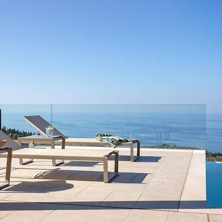 Stunning Lefkada - 2 Bedrooms - Souyadora - Infinty Pool - Far Reaching Sea Views *